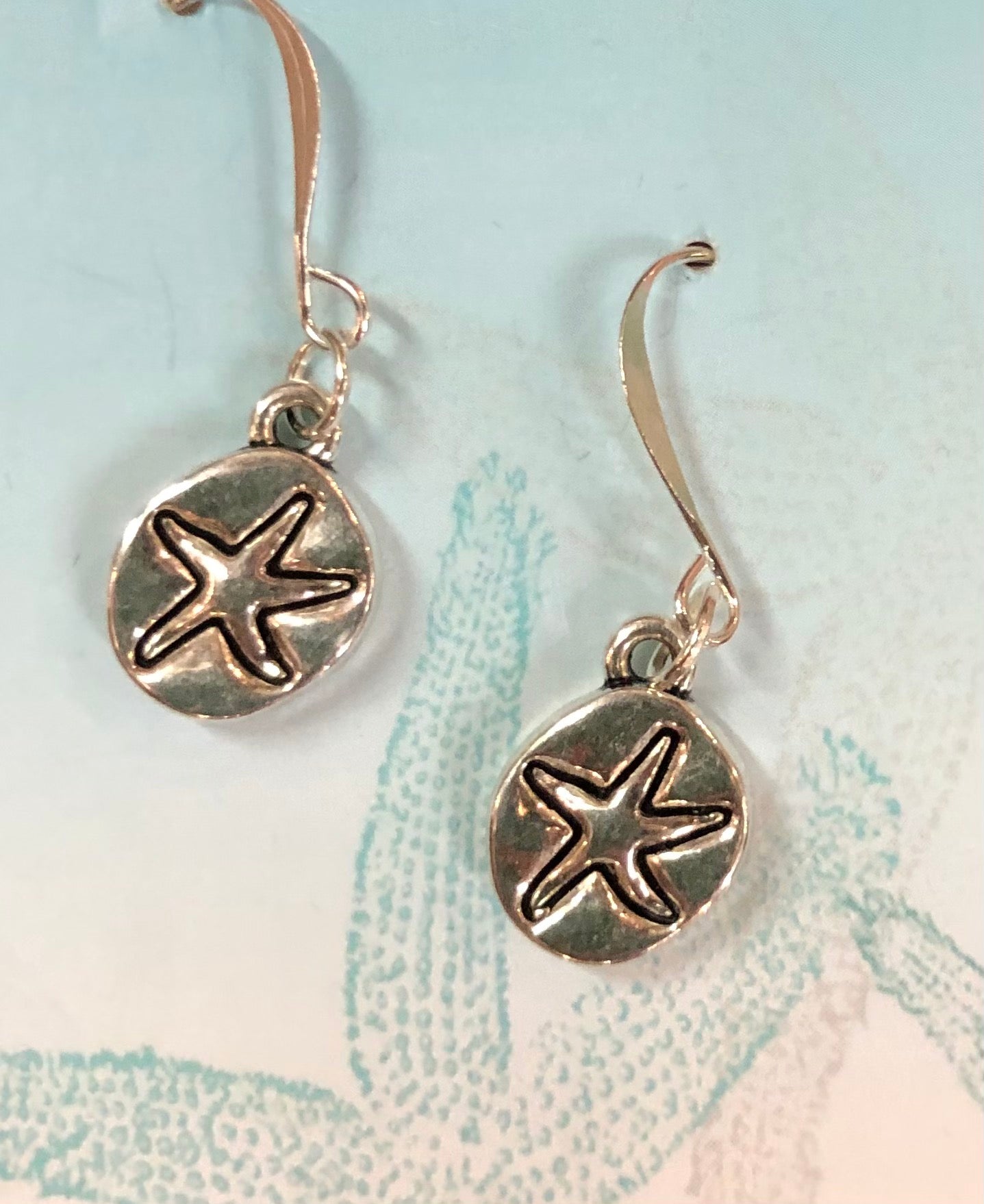 Silver Plated Round Starfish Earrings